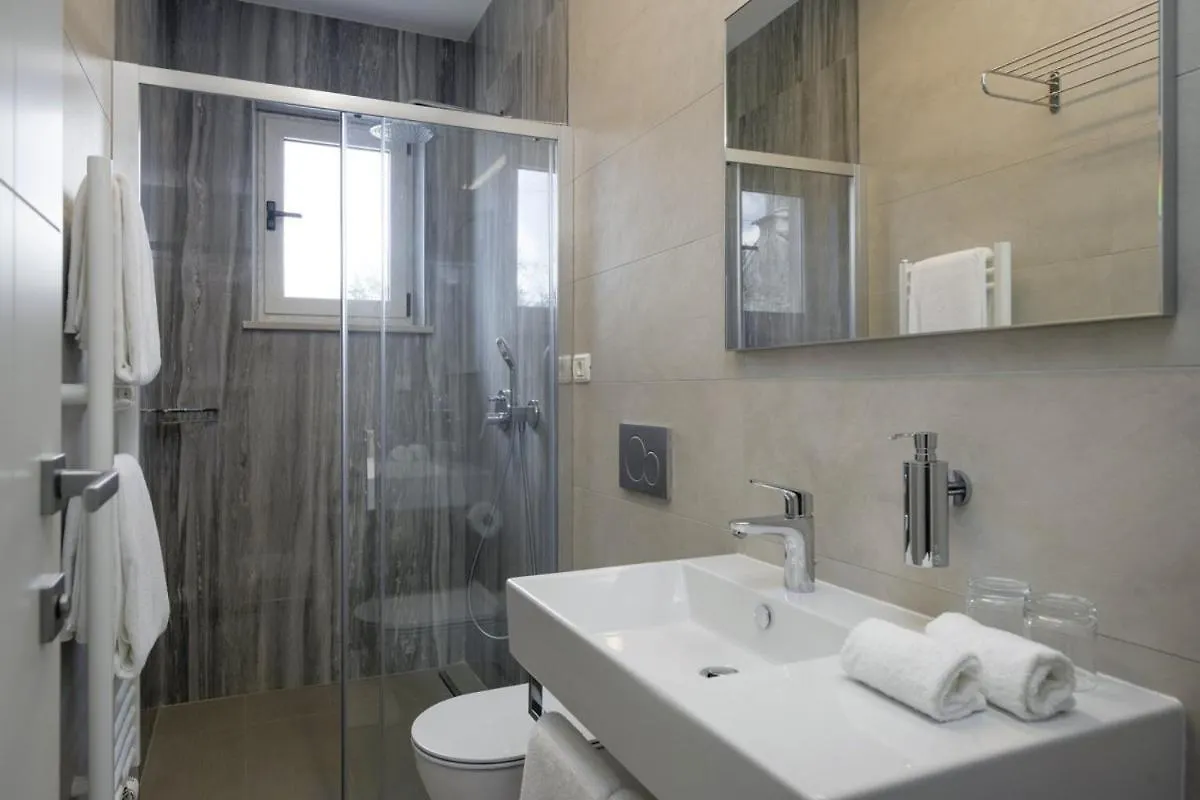 Villa Valentina In Krnica - Haus Fuer 8-9 Personen كرواتيا