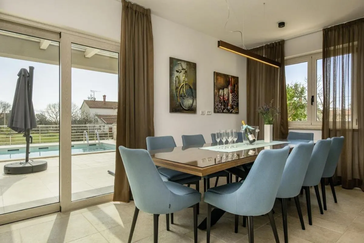 Villa Valentina In Krnica - Haus Fuer 8-9 Personen كرواتيا