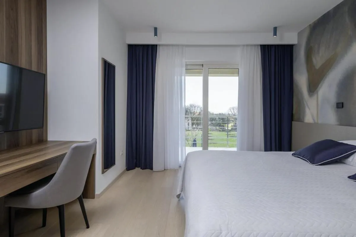 Villa Valentina In Krnica - Haus Fuer 8-9 Personen كرواتيا
